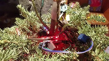 ATtiny85 WS2812 "green" detector - control a relay