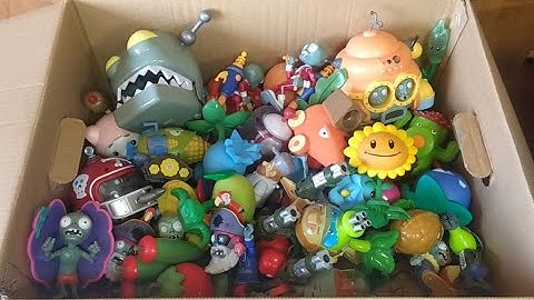Plants vs Zombies Toys