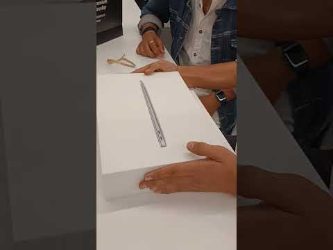 Short unboxing of my first laptop