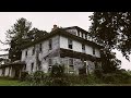 Rainy Abandoned 1920’s HOUSE w/ Seriously Incredible Staircase
