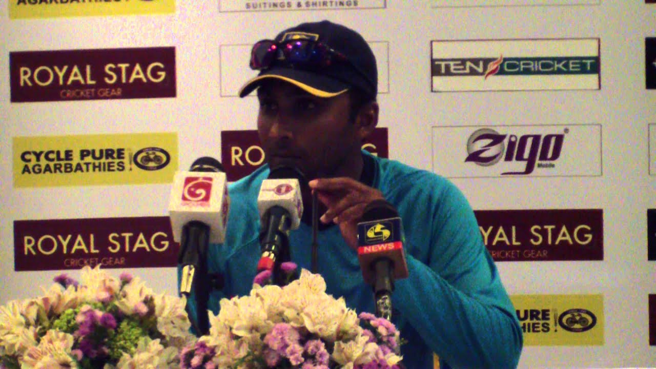 sri lanka cricket legends Mahela Jayawardene talks to reporters - Day 2, 2nd Test, South Africa in Sri Lanka 2014