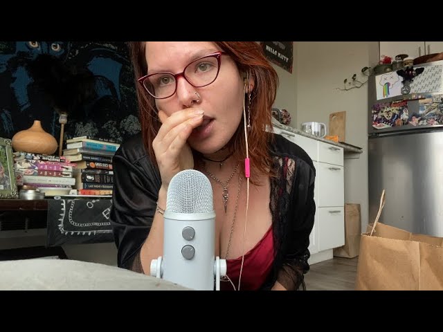 ASMR haul! + pay attention! 😈 (yugiho cards, mouthsounds, tapping, hand movements, get tingles!)