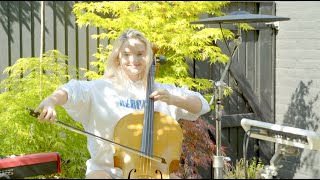 Video thumbnail of "Clean Bandit - Rockabye ft Anne-Marie #AtHome #WithMe"