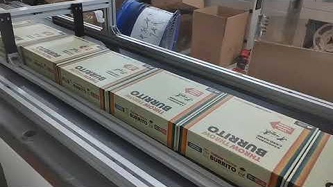 Rigid box Hole punching and window patching machine