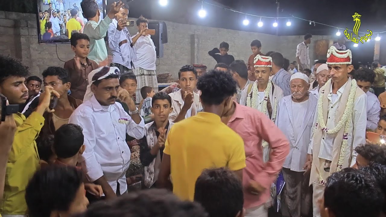 الزفة المسائية للأخوين سعيد وعلي محمد سلال وسط فرحة الأهل والأصدقاء غناء فؤاد يحي بمحوى الشجون