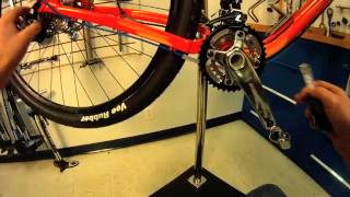 How to Build a Bike - Part 8 of 12: Chain Length Sizing & Installation