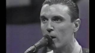 Talking Heads - Burning Down the House live and Interview - Letterman 1983 (Higher Quality)