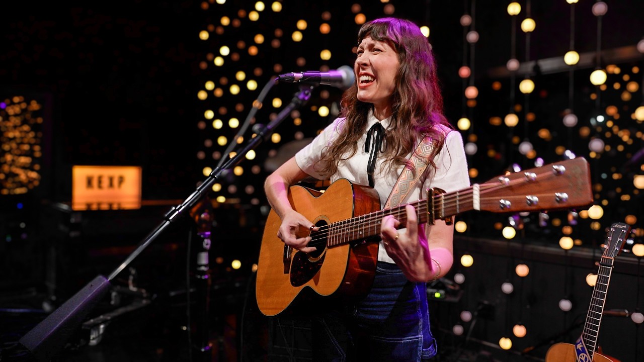 Alela Diane - Full Performance (Live on KEXP)