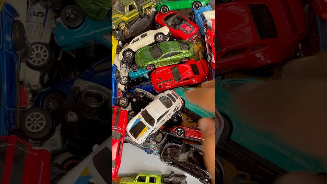 SIKU Diecast Unboxing - 1:64 Cars