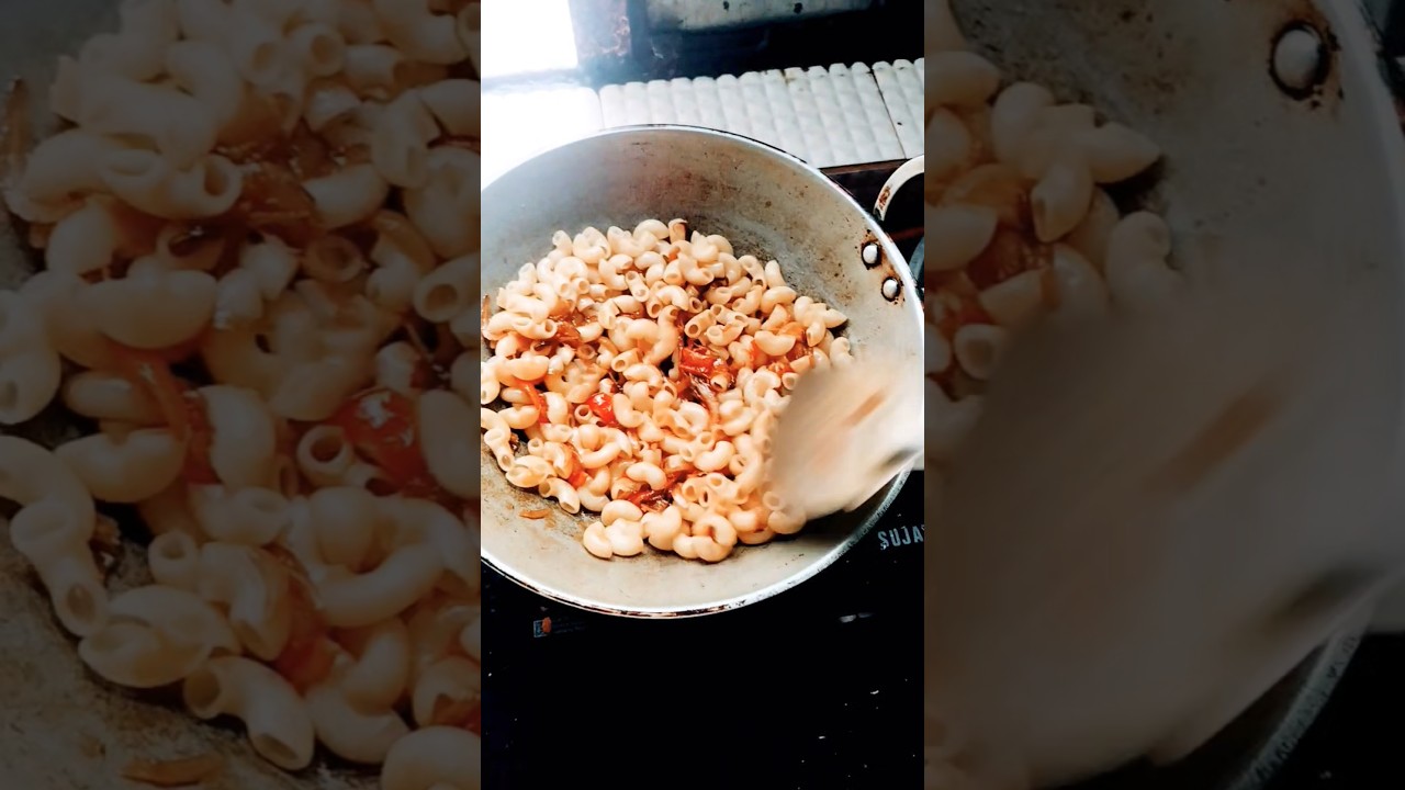 Aaj Maine 3 minut mein fatafat pasta banaya #youtubeshorts #vews #recipe #pasta #shortsfeed