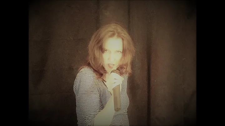 AMY GOULD - Hands Off
