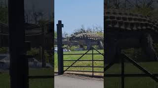 Travel and Explore, 18 Holes Golf with Dinosaurs Amusement