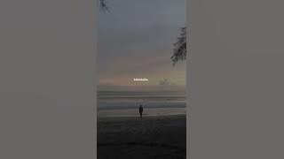 Story WA 30 detik | Ada band setengah hati