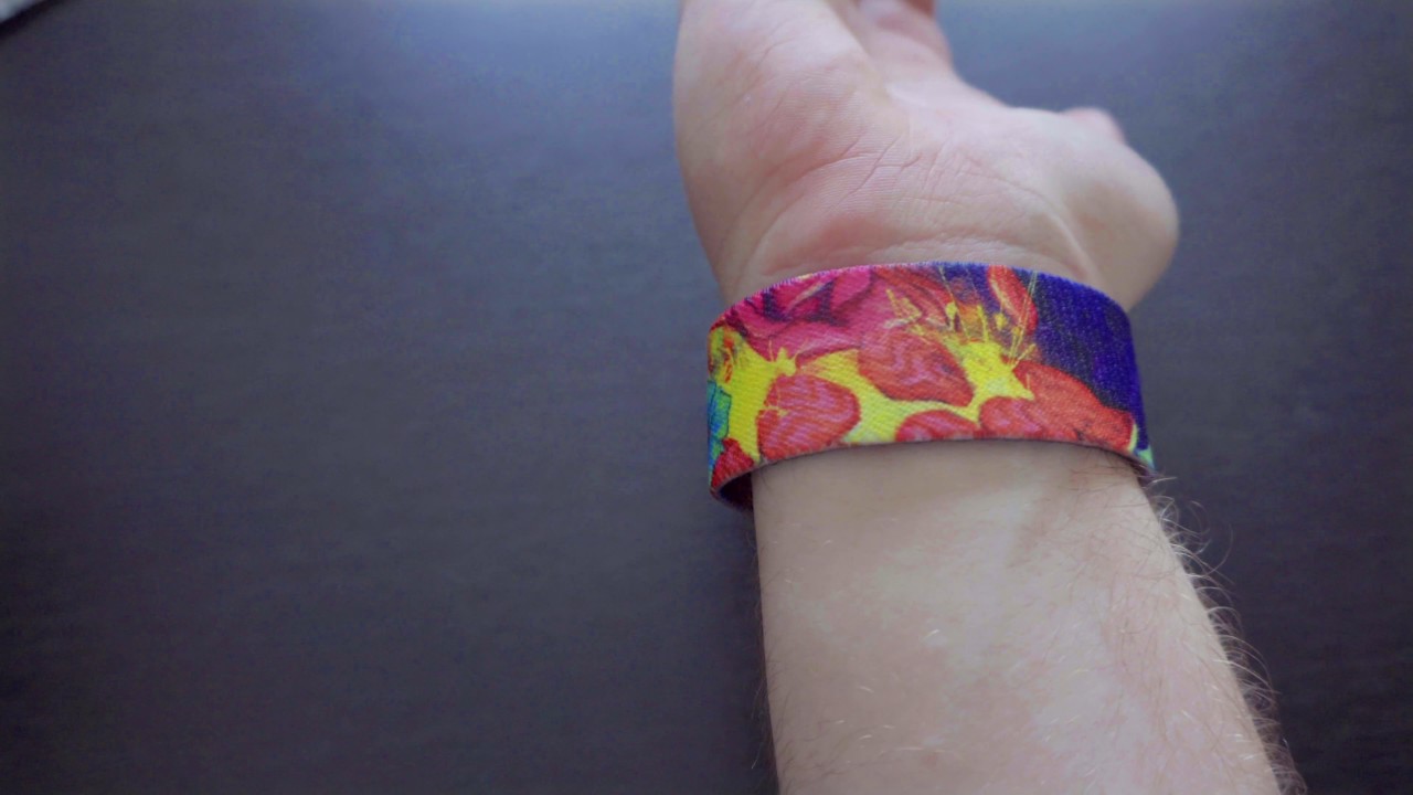 Zox wristband: unboxing