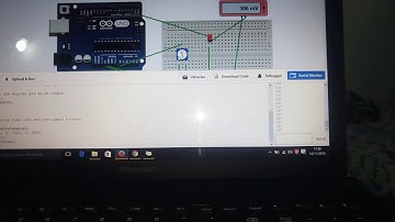 Use thé servo library to control the brightness Of an led