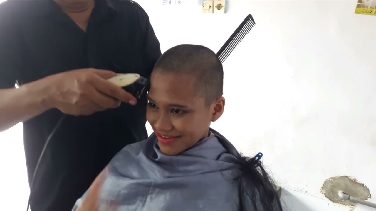 Short hair girl buzz cut #buzzcut #hair #video #hairstyle #haircut #viralvideo 