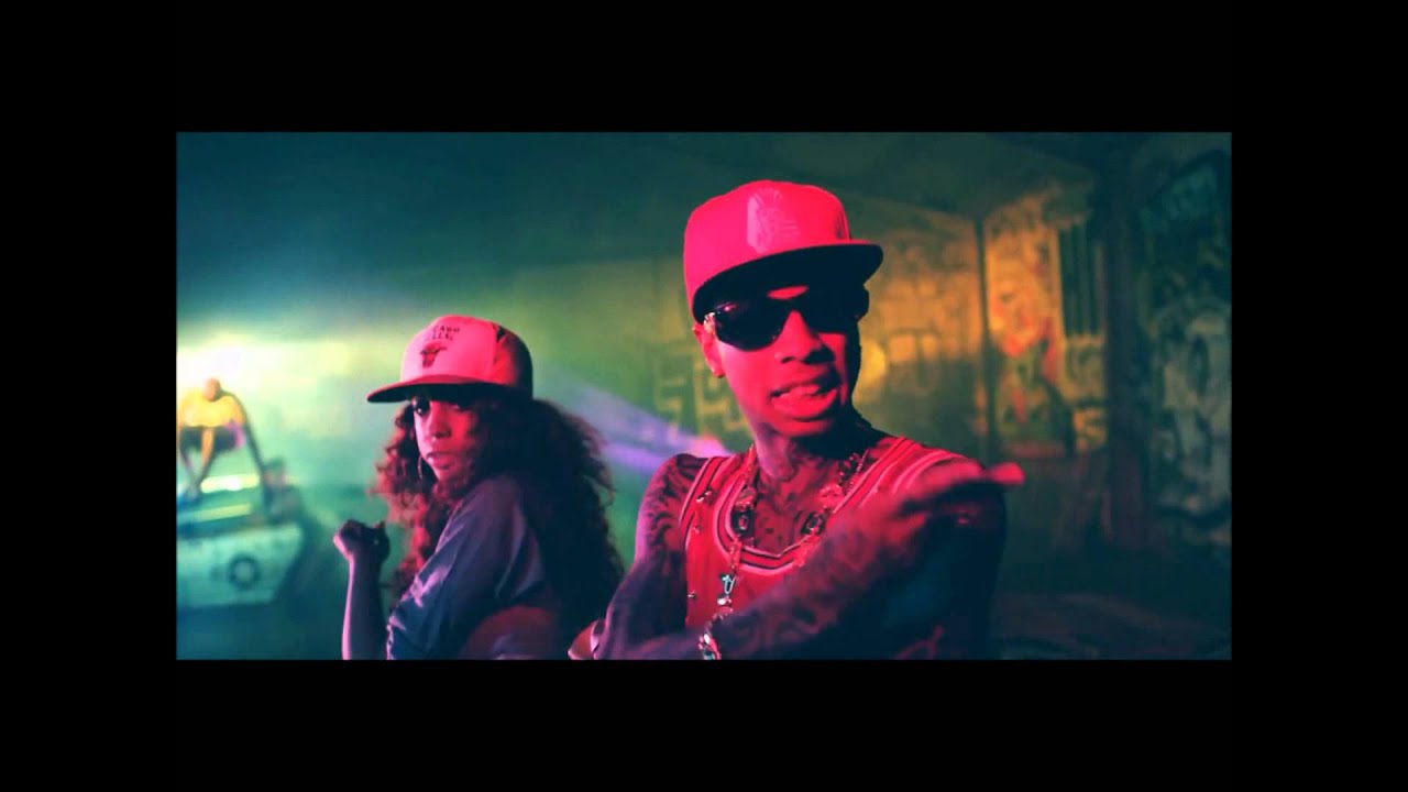 Tyga feat. Chris Brown - Snapbacks 808Remix