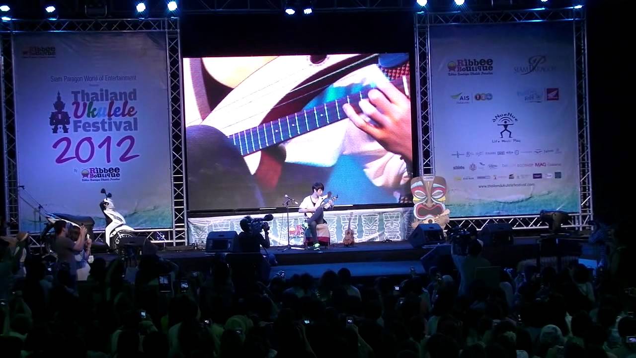 Bild från 2012 Thailand Ukulele Festival : Dust In The Wind - Sungha Jung