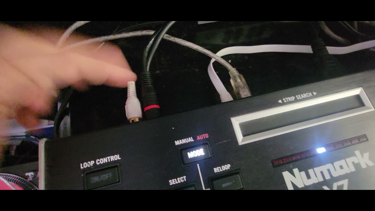 how to hook up a numark V7 with Serato DJ in 2021 YouTube