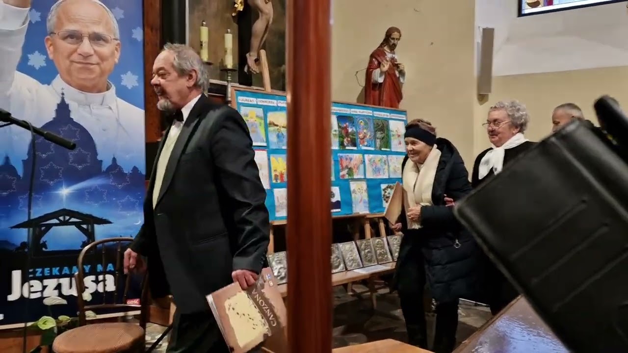 @tv.silesia-info Kochanowice 30.11.2025 Jarmark Adwentowy, Marianki Kochanowickie i Zespół Canzona 