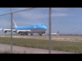 KLM 747 Taxiing and take-off from Aruba Airport