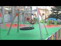 Tres barrios de Barakaldo estrenan renovados parques infantiles