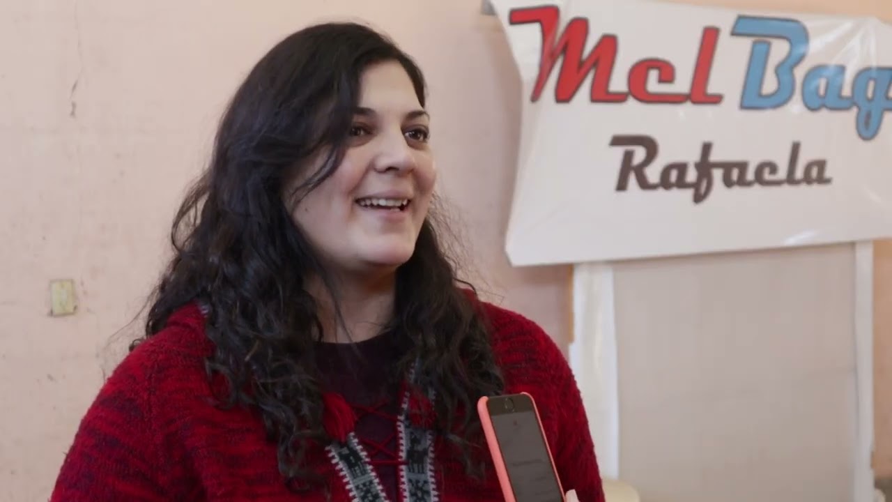 La Municipalidad acompaña emprendimientos con Rafaela Impulsa Rafaela Impulsa es un programa municipal de créditos, creado bajo la Ordenanza N.º 4942, que provee un fondo rotatorio que se compone por lo recaudado en concepto de multas de tránsito y otras multas y del recupero de los préstamos ya otorgados.
Estos créditos están destinados a emprendimientos productivos, de comercialización de bienes y de servicios. Para acceder, los proyectos deben demostrar viabilidad técnica, económica y ambiental.
A fin