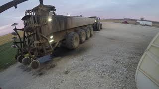 Hauling spring manure 2020 4k Timelapse (silent, early AM)