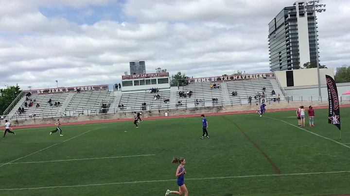 2021 Nick Finnegan Invitational 3200M. Julia Newma...