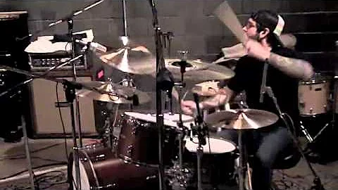 Dan Trapp Recording "Early Graves" (Bonus Track Of...