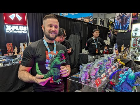 X-Plus at NYCC: Godzilla reveals and much more! - YouTube