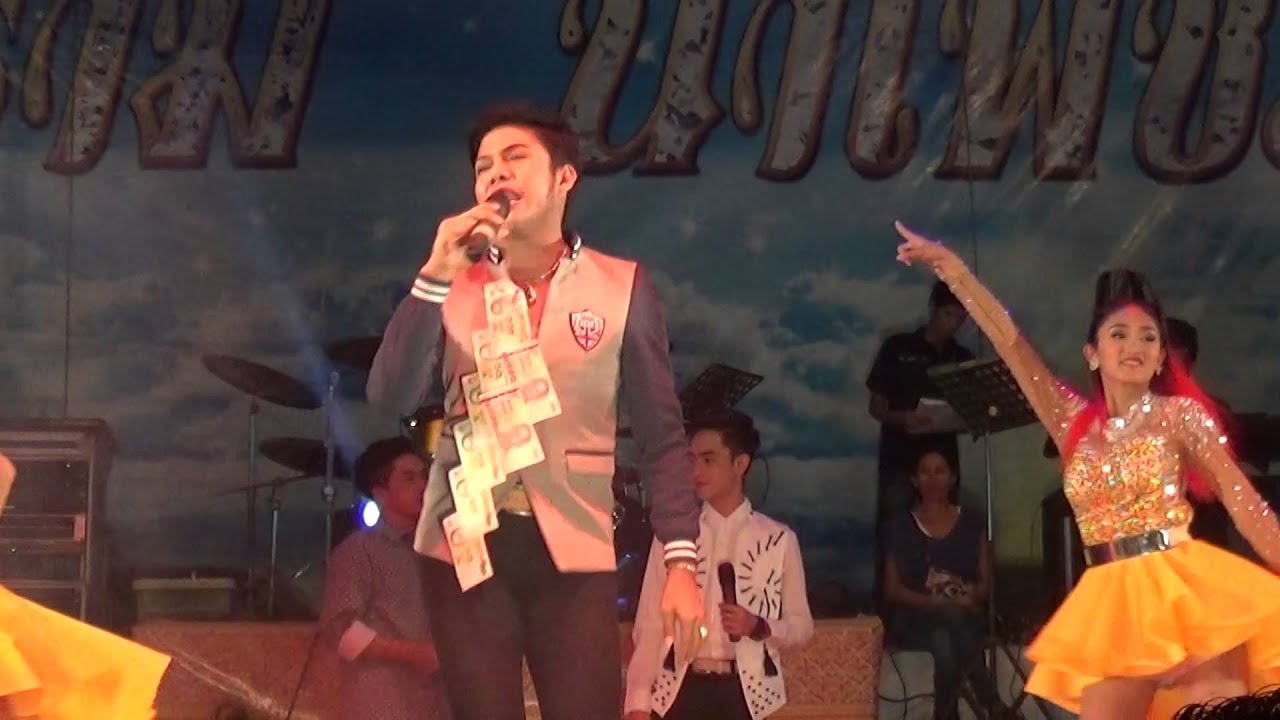 รักข้ามโขง & หมากัด  พระเอกดอกดิน