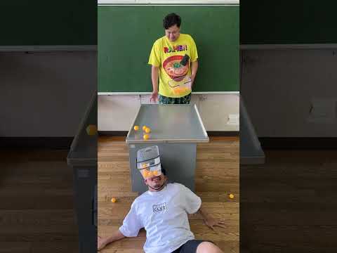 ボールを落とさずにキャッチしろ🏓