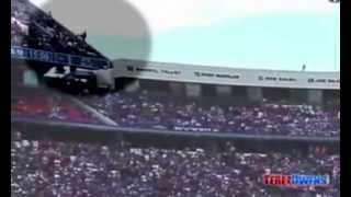 Fan Falls From 300 level - Ralph Wilson Stadium