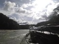 Pasando una lancha en el raudal del guayabero