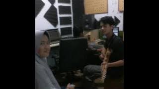 Vhenicka-menahan luka