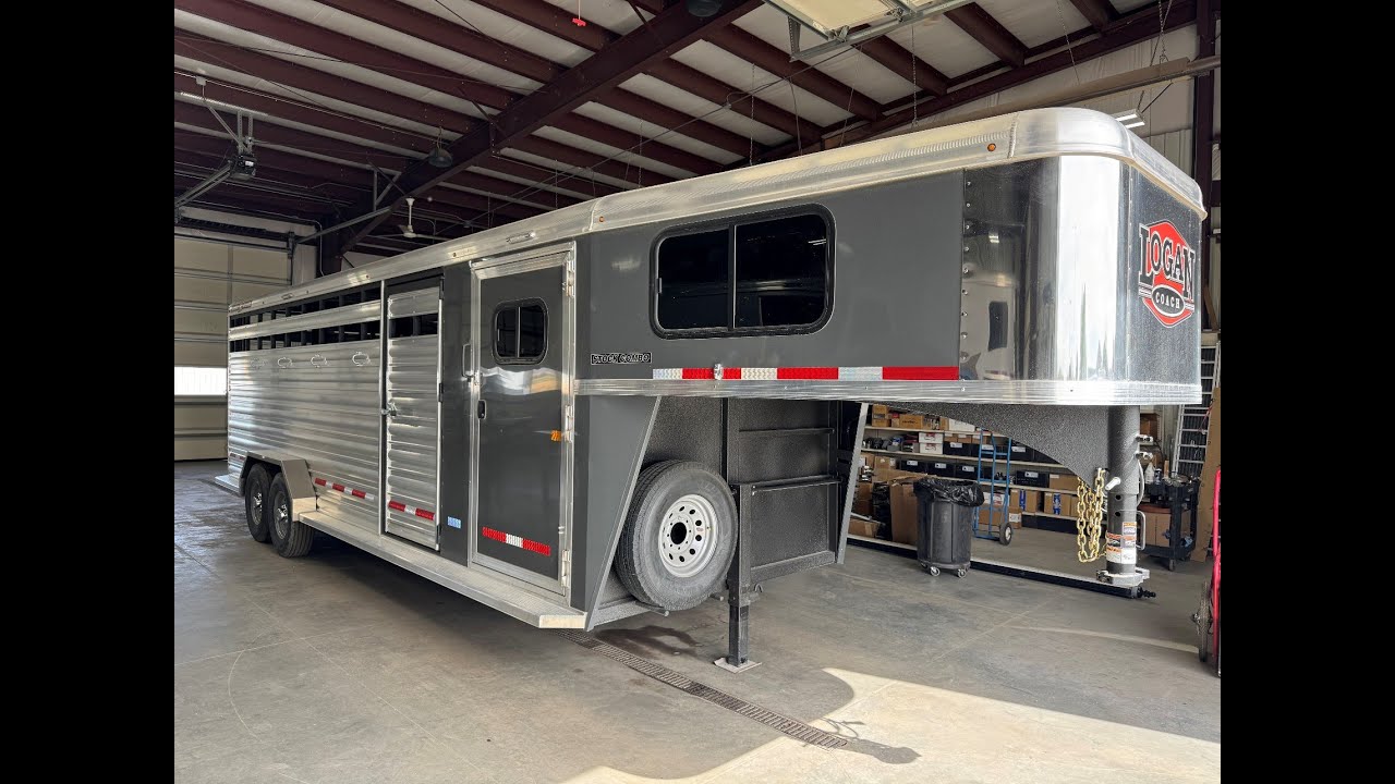 2026 Logan Coach 24' Stockman Combo-Dual Door