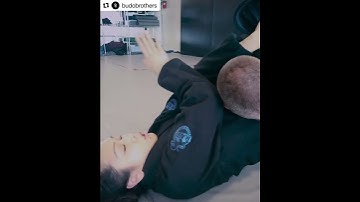 Lapel Choke from Closed Guard with Diana Trang