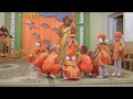 Танец-игра листочков и Осени на осеннем утреннике 2017 в младшей группе
