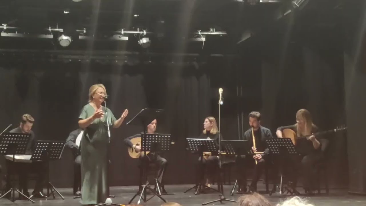 Bülbül ne gezersin Çukurovada  -Ada sahillerinde bekliyorum