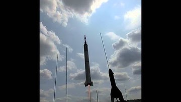High-speed video of Mercury Redstone model rocket