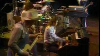 Kansas - Live - 1976 - Miracles Out Of Nowhere(Tulsa)
