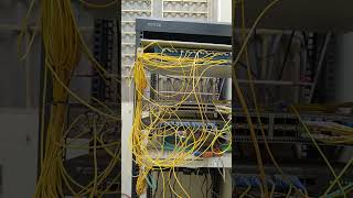 Server Room Thake Kibabe Leaser Light Marben ????? Easy Technic #internet #cableinternet