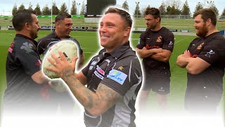 Gerwyn Price and Jonny Clayton play rugby with the Waikato Chiefs