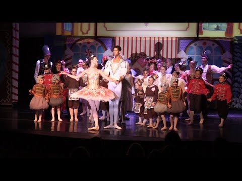 Hot Springs Childrens' Dance Theatre - Behind the Scenes of The Nutcracker