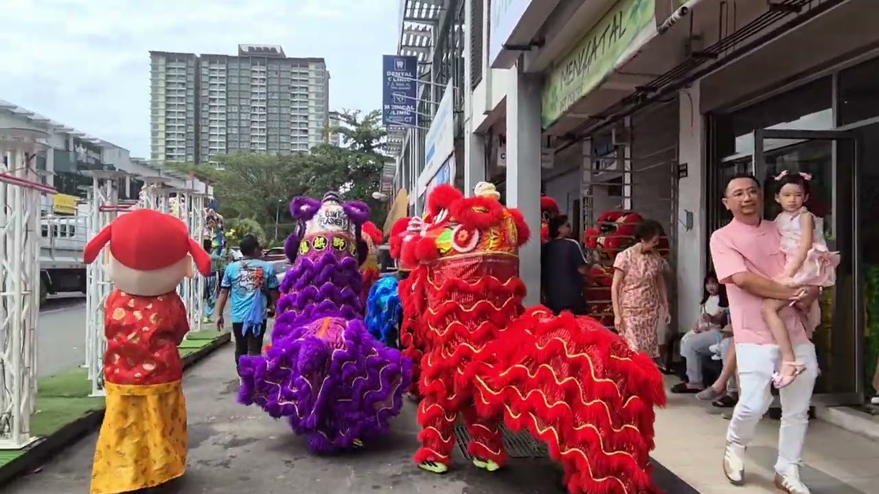When Lion Blessing Performance meet Dragon Blessing Performance at Menggatal Pet Centre 2026
