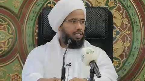 حكم هز الجسد أثناء تلاوة القرآن .. @AbdulhayYousif