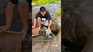 Shocking rock hole fishing discovery! Watch till the end! ⚡💥 #fishing #fish #shorts