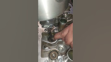 Valve Spring Locks installation #engine #mechanic #viral #shorts