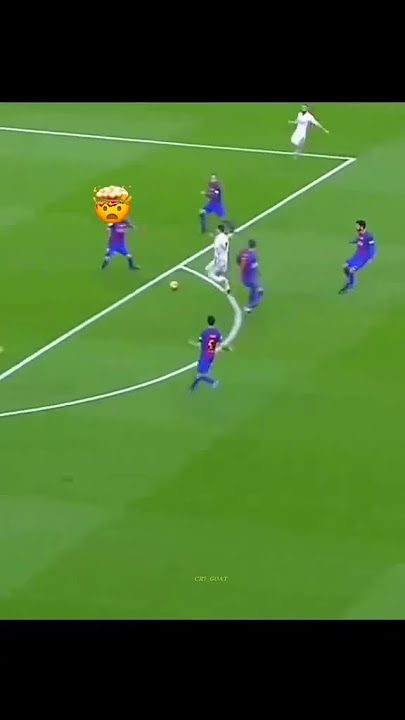 https://vt.tiktok.com/ZSBpnA6R1/Skills of Ronaldo ☠️💀